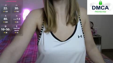 Snapshot of kira_blonde_angel chatting on 02-18-25, 03:54 Kira online show from 02-18-25, 03:54