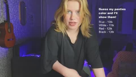 Snapshot of kira_citro chatting on 09-13-25, 10:09 Kira  NEXT STREAM December 4 5pm CET  11am EST online show from 09-13-25, 10:09