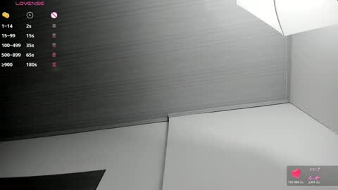 Kira online show from 04-17-26, 11:46