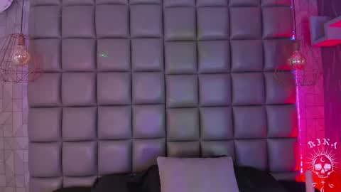 Snapshot of kira_vance chatting on 08-05-26, 04:59 Kira online show from 08-05-26, 04:59