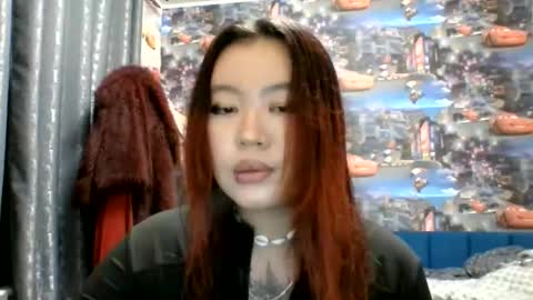 Snapshot of kiradrip chatting on 12-16-25, 07:52 Kira online show from 12-16-25, 07:52