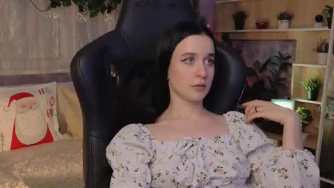 Kira    online show from 02-13-25, 11:04