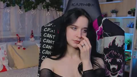 Kira    online show from 02-25-25, 07:14