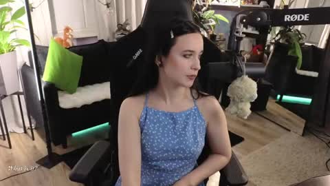 Kira    online show from 04-10-26, 07:07