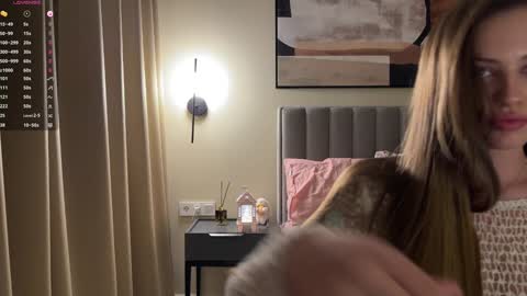 Kira online show from 12-06-24, 01:44