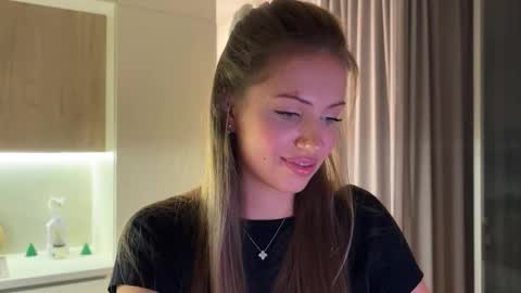 Kira online show from 11-14-25, 04:28