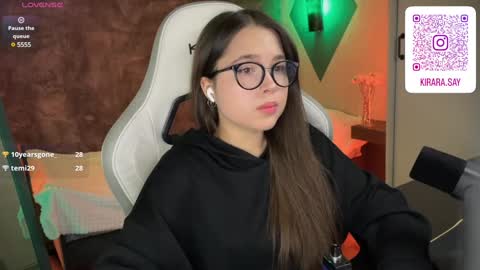 Snapshot of kirarasay chatting on 01-13-25, 09:19 Kira online show from 01-13-25, 09:19