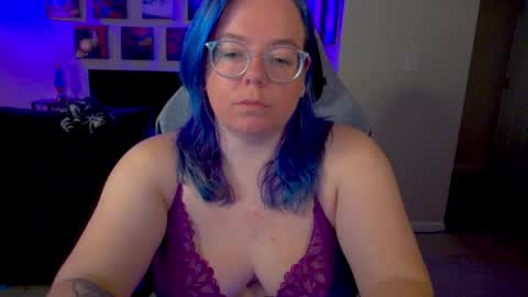 Snapshot of kiraspitqueen chatting on 05-20-26, 04:07 KiraSpitQueen online show from 05-20-26, 04:07