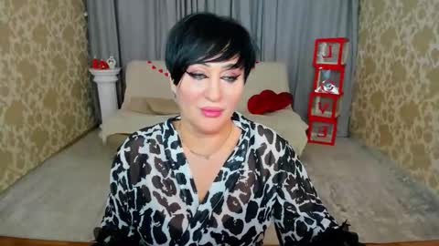 Kira online show from 02-14-26, 07:43