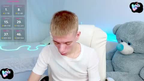    online show from 02-08-25, 07:27