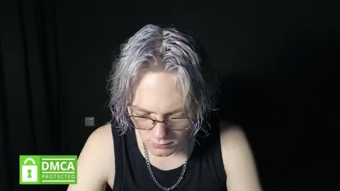 Snapshot of kirill_20_cm chatting on 05-10-26, 06:13 Kirill and Andrey online show from 05-10-26, 06:13