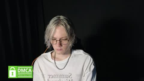 Snapshot of kirill_20_cm chatting on 05-13-26, 09:11 Kirill and Andrey online show from 05-13-26, 09:11