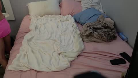 Onya online show from 12-25-24, 11:11