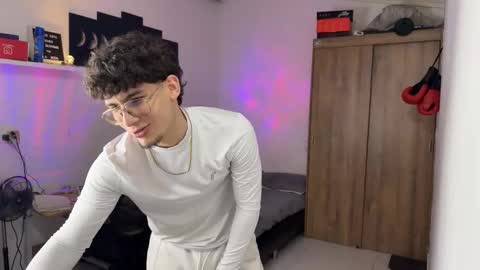 Kisan online show from 11-21-25, 01:48