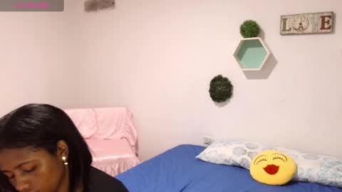 Violet  online show from 12-17-24, 02:12