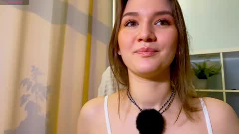 Snapshot of kissable_era chatting on 04-17-26, 09:12 call me Luna online show from 04-17-26, 09:12