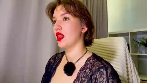 Snapshot of kissable_era chatting on 07-12-26, 11:34 call me Luna online show from 07-12-26, 11:34