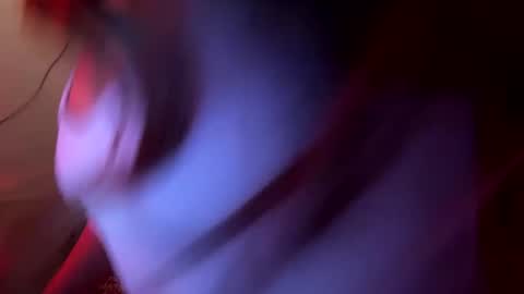 Snapshot of kissahsins chatting on 02-03-25, 12:36 Kissah Kreampuff online show from 02-03-25, 12:36