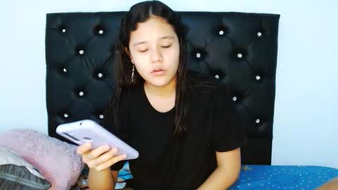 kiss and fire online show from 11-02-25, 06:49