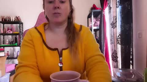 Snapshot of kissica chatting on 11-21-25, 08:46 kissica online show from 11-21-25, 08:46