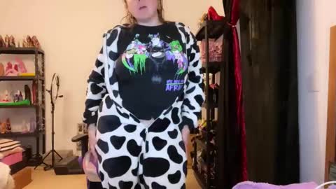 Snapshot of kissica chatting on 12-03-25, 06:06 kissica online show from 12-03-25, 06:06