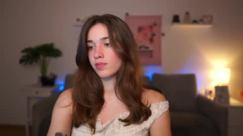 Sisi online show from 05-15-26, 05:53