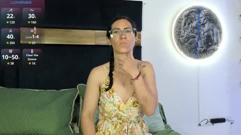 Kissing Company online show from 02-03-25, 06:56