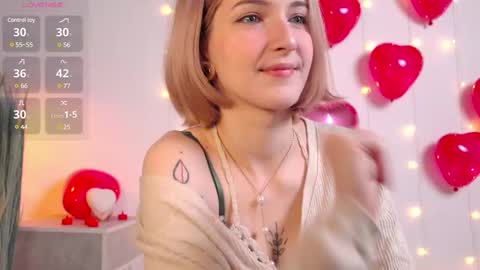 Kate  online show from 02-11-25, 02:24