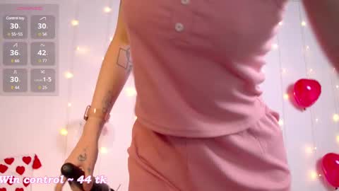 Kate  online show from 02-18-25, 05:21