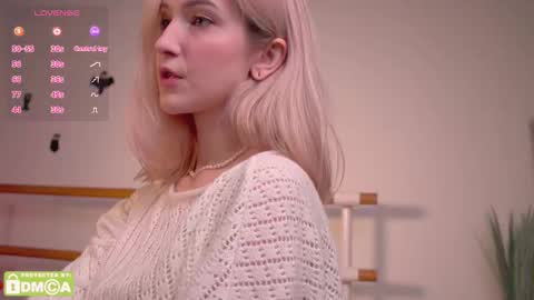 Snapshot of kisskiss_muah chatting on 11-02-25, 02:08 Kate online show from 11-02-25, 02:08