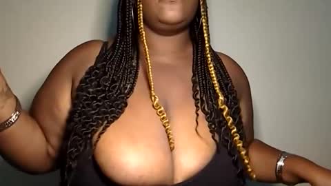 KissMy3rdEye online show from 10-13-25, 02:50