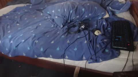 Your Man online show from 09-17-25, 02:13