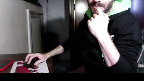 Snapshot of kissofbanned1983 chatting on 10-21-25, 01:01 kissofbanned1983 online show from 10-21-25, 01:01