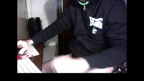 kissofbanned1983 online show from 11-28-25, 12:08