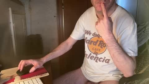 Snapshot of kissofbanned1983 chatting on 05-22-26, 07:48 kissofbanned1983 online show from 05-22-26, 07:48