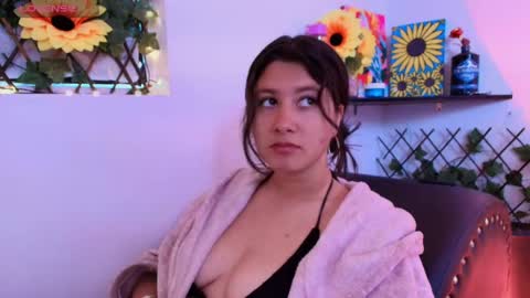 Helena and Brad online show from 04-19-26, 09:39