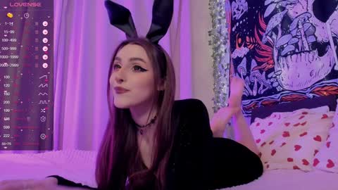 Kissthasky online show from 12-13-24, 06:05