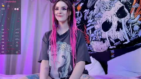 Kissthasky online show from 02-07-25, 02:26