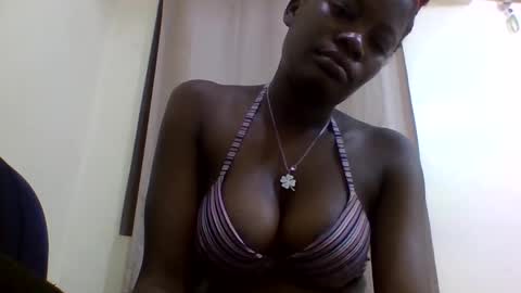 kissybabe01 online show from 10-10-25, 07:46