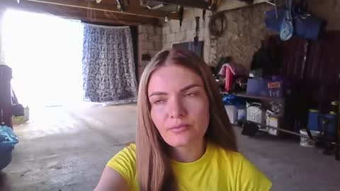 Snapshot of kitcatheaven4u chatting on 07-31-26, 03:11 Im Amaia Everyone Merry Christmas online show from 07-31-26, 03:11