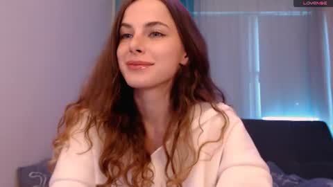 Snapshot of kitkatsweetspot chatting on 07-17-26, 12:39 kitkatsweetspot online show from 07-17-26, 12:39
