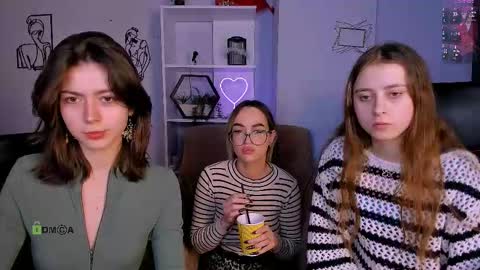 kitniss online show from 01-16-26, 08:24