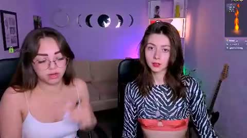 Snapshot of kitniss_dreamy chatting on 06-14-26, 02:24 kitniss online show from 06-14-26, 02:24
