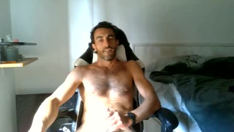 Steve Cocks online show from 03-12-26, 06:14