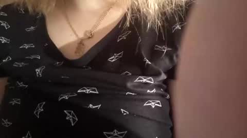 kitsuneniki online show from 02-16-26, 05:53