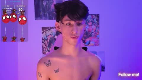 Snapshot of kitsuneplay_ chatting on 03-22-26, 05:27 Salvatore online show from 03-22-26, 05:27