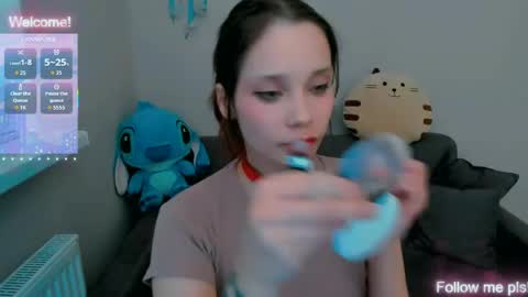 Snapshot of kitten_alisa chatting on 05-24-26, 08:36 Alissa online show from 05-24-26, 08:36