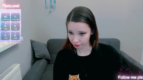 Snapshot of kitten_alisa chatting on 06-07-26, 06:11 Alissa online show from 06-07-26, 06:11