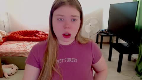 Jennyblonde and Emmabrunette online show from 02-01-26, 11:20