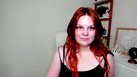 Snapshot of kittengingerxo chatting on 06-09-26, 12:39 Kitten online show from 06-09-26, 12:39